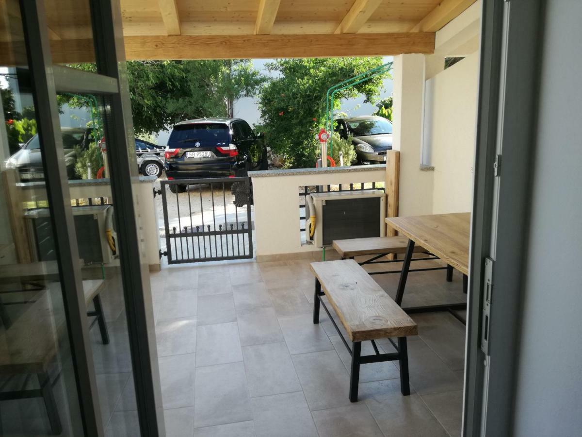 Kuca Za Odmor Pende Villa Banjol Dış mekan fotoğraf